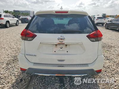 Zdjęcie 6 z 13 samochodu: 2018 NISSAN ROGUE S VIN:5N1AT2MT7JC711069 - miniatura
