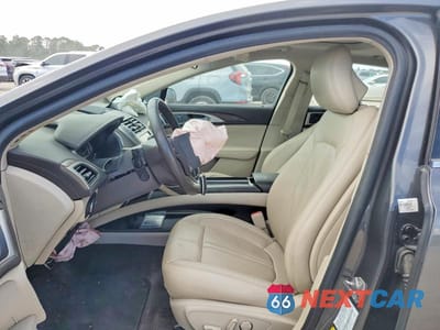Zdjęcie 7 z 13 samochodu: 2019 LINCOLN MKZ RESERVE I VIN:3LN6L5LUXKR605378 - miniatura
