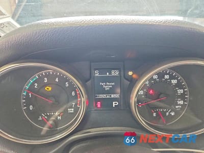Zdjęcie 9 z 13 samochodu: 2011 JEEP GRAND CHEROKEE LIMITED VIN:1J4RR5GT7BC524851 - miniatura