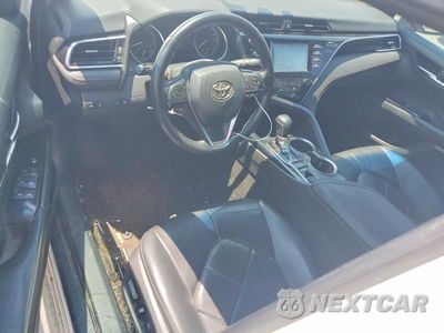 Zdjęcie 8 z 12 samochodu: 2018 TOYOTA CAMRY XLE VIN:4T1B11HK3JU036580 - miniatura