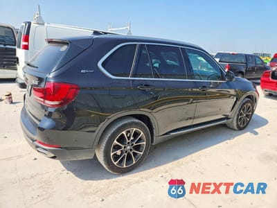 Trzecie zdjęcie samochodu z tyłu: 2018 BMW X5 XDR40E VIN:5UXKT0C55J0V99470 - miniatura