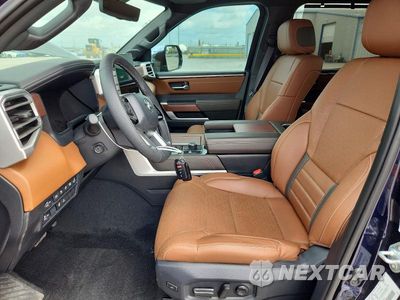 Zdjęcie 7 z 13 samochodu: 2025 TOYOTA TUNDRA 1794 EDITION HV VIN:5TFMC5DB3SX105160 - miniatura