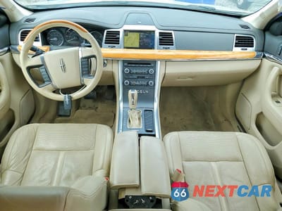 Zdjęcie 8 z 12 samochodu: 2010 LINCOLN MKS VIN:1LNHL9DR4AG611757 - miniatura