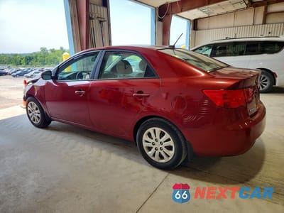 Drugie zdjęcie samochodu z przodu: 2012 KIA FORTE EX VIN:KNAFU4A25C5521807 - miniatura