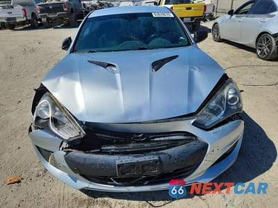 Piąte zdjęcie samochodu w środku: 2013 HYUNDAI GENESIS COUPE 2.0T VIN:KMHHT6KD4DU084671 - miniatura