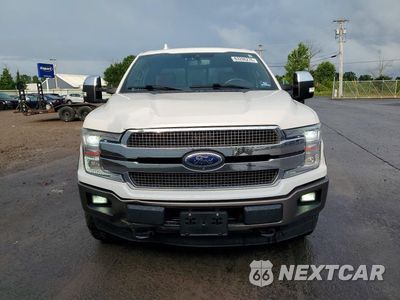 Piąte zdjęcie samochodu w środku: 2019 FORD F150 SUPERCREW VIN:1FTFW1E49KFC74775 - miniatura