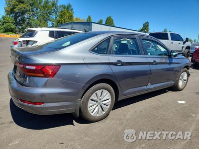 Trzecie zdjęcie samochodu z tyłu: 2019 VOLKSWAGEN JETTA S VIN:3VWN57BU7KM038502 - miniatura