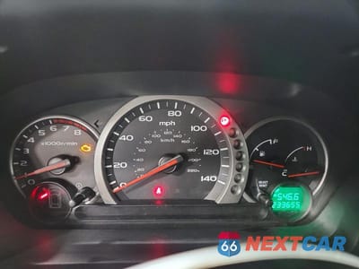 Zdjęcie 9 z 14 samochodu: 2004 HONDA PILOT EXL VIN:2HKYF18624H567464 - miniatura