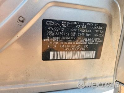 Zdjęcie 12 z 12 samochodu: 2014 HYUNDAI AZERA BASE VIN:KMHFG4JG9EA351995 - miniatura