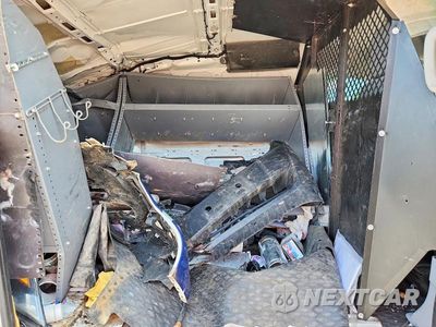 Zdjęcie 11 z 13 samochodu: 2017 FORD TRANSIT T-250 VIN:1FTYR1ZG3HKA28261 - miniatura