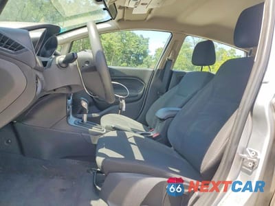 Zdjęcie 7 z 12 samochodu: 2019 FORD FIESTA SE VIN:3FADP4EJ7KM158637 - miniatura
