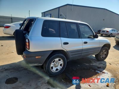 Trzecie zdjęcie samochodu z tyłu: 1998 TOYOTA RAV4 VIN:JT3GP10V0W0032102 - miniatura