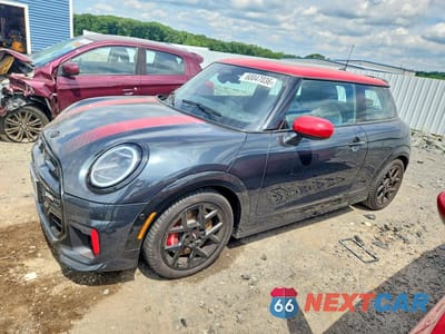 2025 MINI COOPER JOHN COOPER WORKS WMW33GD03S2W89852 - główne zdjęcie licytacji z USA - miniatura