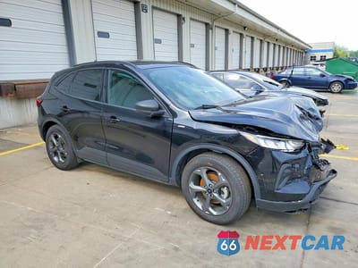 Czwarte zdjęcie samochodu z boku: 2025 FORD ESCAPE ST LINE VIN:1FMCU0MN2SUB32532 - miniatura