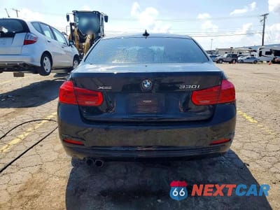 Zdjęcie 6 z 12 samochodu: 2018 BMW 330 XI VIN:WBA8D9C51JEM31628 - miniatura