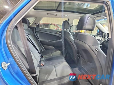 Zdjęcie 11 z 13 samochodu: 2018 HYUNDAI TUCSON VALUE VIN:KM8J3CA28JU833516 - miniatura