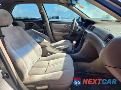 Zdjęcie 7 z 12 samochodu: 1998 TOYOTA CAMRY LE VIN:4T1BG22K9WU355521 - miniatura