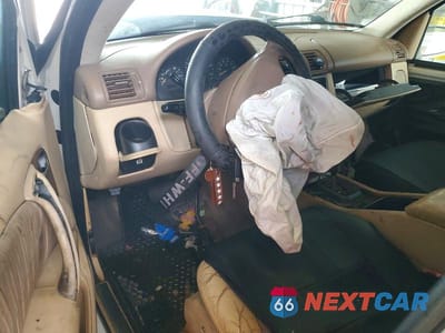 Zdjęcie 8 z 13 samochodu: 2003 MERCEDES-BENZ ML 500 VIN:4JGAB75E43A415649 - miniatura