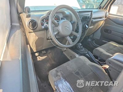 Zdjęcie 8 z 13 samochodu: 2007 JEEP RUBICON VIN:1J8GA64167L149726 - miniatura