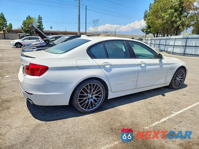 Trzecie zdjęcie samochodu z tyłu: 2011 BMW 550 I VIN:WBAFR9C52BC618267 - miniatura