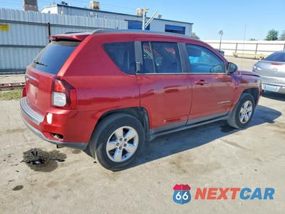 Trzecie zdjęcie samochodu z tyłu: 2014 JEEP COMPASS SPORT VIN:1C4NJCBAXED832360 - miniatura