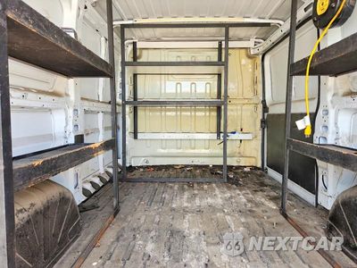 Zdjęcie 10 z 13 samochodu: 2016 RAM PROMASTER 1500 1500 STANDARD VIN:3C6TRVAG5GE129940 - miniatura
