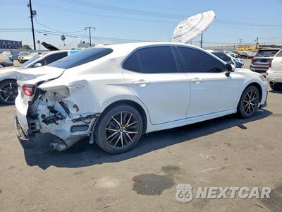 Trzecie zdjęcie samochodu z tyłu: 2021 TOYOTA CAMRY SE VIN:4T1G11AK5MU576162 - miniatura