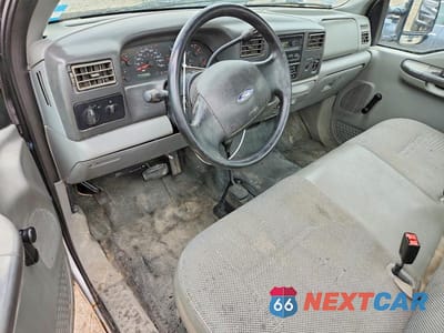 Zdjęcie 8 z 12 samochodu: 2004 FORD F250 SUPER DUTY VIN:1FTNF21L74ED93643 - miniatura