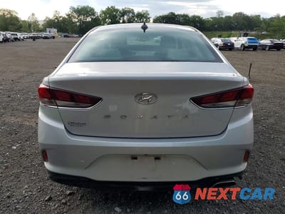 Zdjęcie 6 z 12 samochodu: 2019 HYUNDAI SONATA SEL VIN:5NPE34AF3KH801986 - miniatura