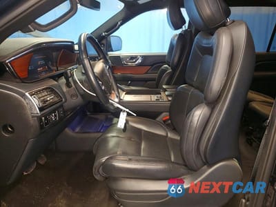 Zdjęcie 7 z 13 samochodu: 2024 LINCOLN NAVIGATOR L VIN:5LMJJ3NG7REL09966 - miniatura