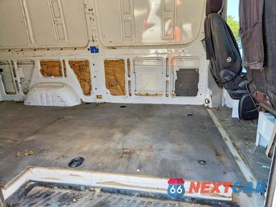 Zdjęcie 11 z 13 samochodu: 2012 MERCEDES-BENZ SPRINTER 2500 DELIVERY VAN VIN:WD3PE7CC7C5622286 - miniatura