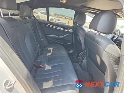 Zdjęcie 10 z 13 samochodu: 2021 BMW 530 XI VIN:WBA13BJ07MCF62066 - miniatura