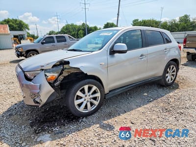 2013 MITSUBISHI OUTLANDER SPORT ES 4A4AR3AUXDE009190 - główne zdjęcie licytacji z USA - miniatura