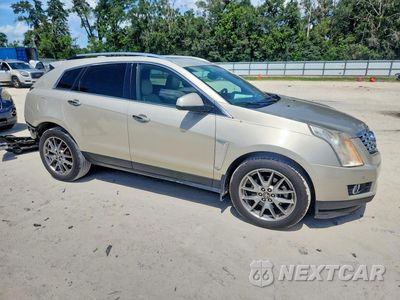Czwarte zdjęcie samochodu z boku: 2015 CADILLAC SRX PERFORMANCE COLLECTION VIN:3GYFNCE33FS518177 - miniatura