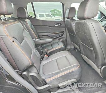 Zdjęcie 11 z 13 samochodu: 2022 GMC ACADIA VIN:1GKKNLLS4NZ138334 - miniatura