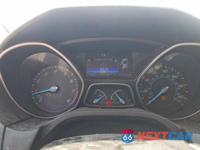 Zdjęcie 9 z 12 samochodu: 2013 FORD FOCUS TITANIUM VIN:1FADP3N23DL141969 - miniatura