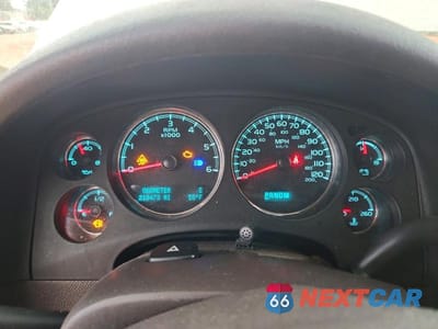 Zdjęcie 9 z 13 samochodu: 2011 GMC YUKON DENALI VIN:1GKS1EEF0BR205417 - miniatura
