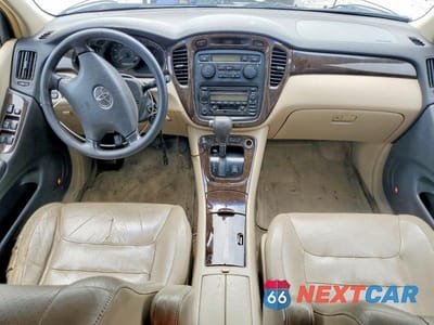 Zdjęcie 8 z 13 samochodu: 2003 TOYOTA HIGHLANDER LIMITED VIN:JTEHF21A930110470 - miniatura