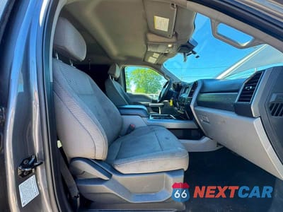Piąte zdjęcie samochodu w środku: 2022 FORD F350 SUPER DUTY VIN:1FT8W3DT0NEE80929 - miniatura