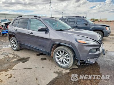 Czwarte zdjęcie samochodu z boku: 2018 JEEP CHEROKEE LATITUDE VIN:1C4PJLCB1JD590973 - miniatura