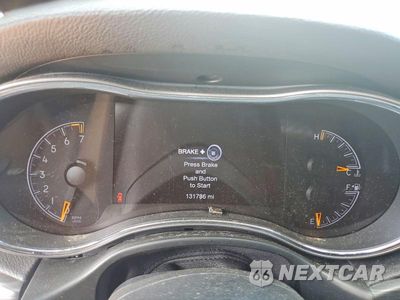 Zdjęcie 9 z 12 samochodu: 2019 JEEP GRAND CHEROKEE LIMITED VIN:1C4RJEBG6KC656510 - miniatura