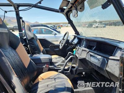 Piąte zdjęcie samochodu w środku: 2022 POLARIS RZR UTILITY VEHICLE VIN:3NSGMJ992NM448981 - miniatura