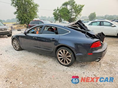 Drugie zdjęcie samochodu z przodu: 2014 AUDI A7 PREMIUM PLUS VIN:WAUWGAFC0EN009107 - miniatura