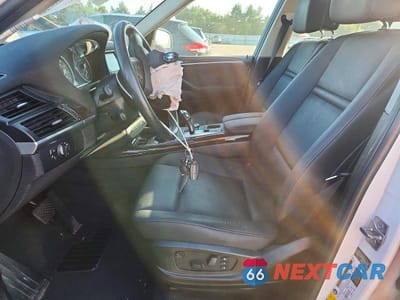 Zdjęcie 7 z 13 samochodu: 2013 BMW X5 XDRIVE35I VIN:5UXZV4C52D0B00700 - miniatura