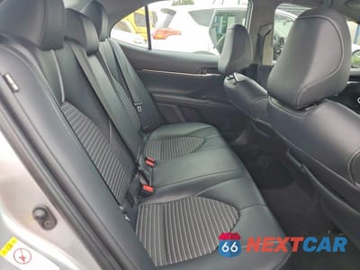 Zdjęcie 10 z 12 samochodu: 2018 TOYOTA CAMRY SE VIN:4T1B11HK8JU658253 - miniatura