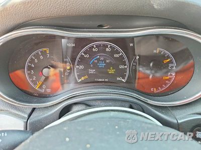 Zdjęcie 9 z 13 samochodu: 2018 JEEP GRAND CHEROKEE LAREDO VIN:1C4RJFAG0JC285916 - miniatura