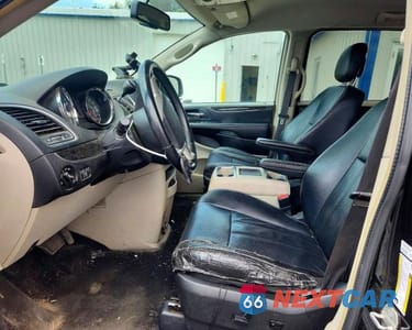 Zdjęcie 7 z 13 samochodu: 2014 CHRYSLER TOWN & COUNTRY TOURING VIN:2C4RC1BG9ER292422 - miniatura