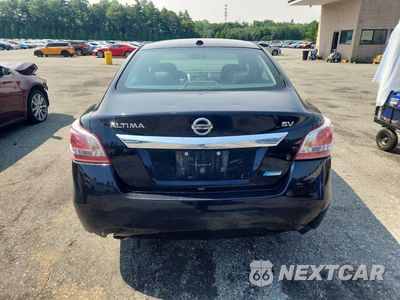 Zdjęcie 6 z 12 samochodu: 2013 NISSAN ALTIMA 2.5 VIN:1N4AL3AP3DC160666 - miniatura