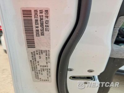 Zdjęcie 13 z 13 samochodu: 2023 JEEP COMPASS LATITUDE VIN:3C4NJDBN5PT501630 - miniatura