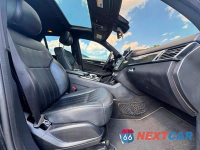 Piąte zdjęcie samochodu w środku: 2017 MERCEDES-BENZ GLE 350 4MATIC VIN:4JGDA5HB1HA884534 - miniatura